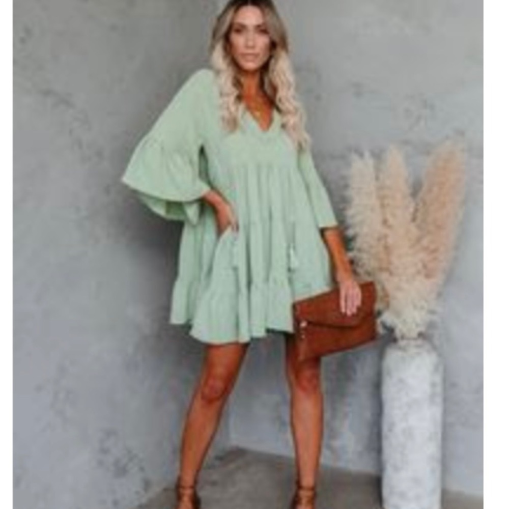 VICI tiered baby doll dress NWOT